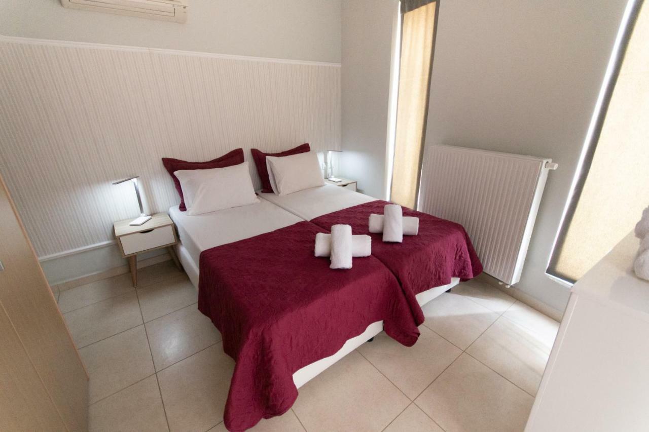 Spacious Fully Equipped 3Bd 2Bath Apt In The Heart Of City With Balconies Ac And Fast Wifi #2 Heraklion  Bagian luar foto